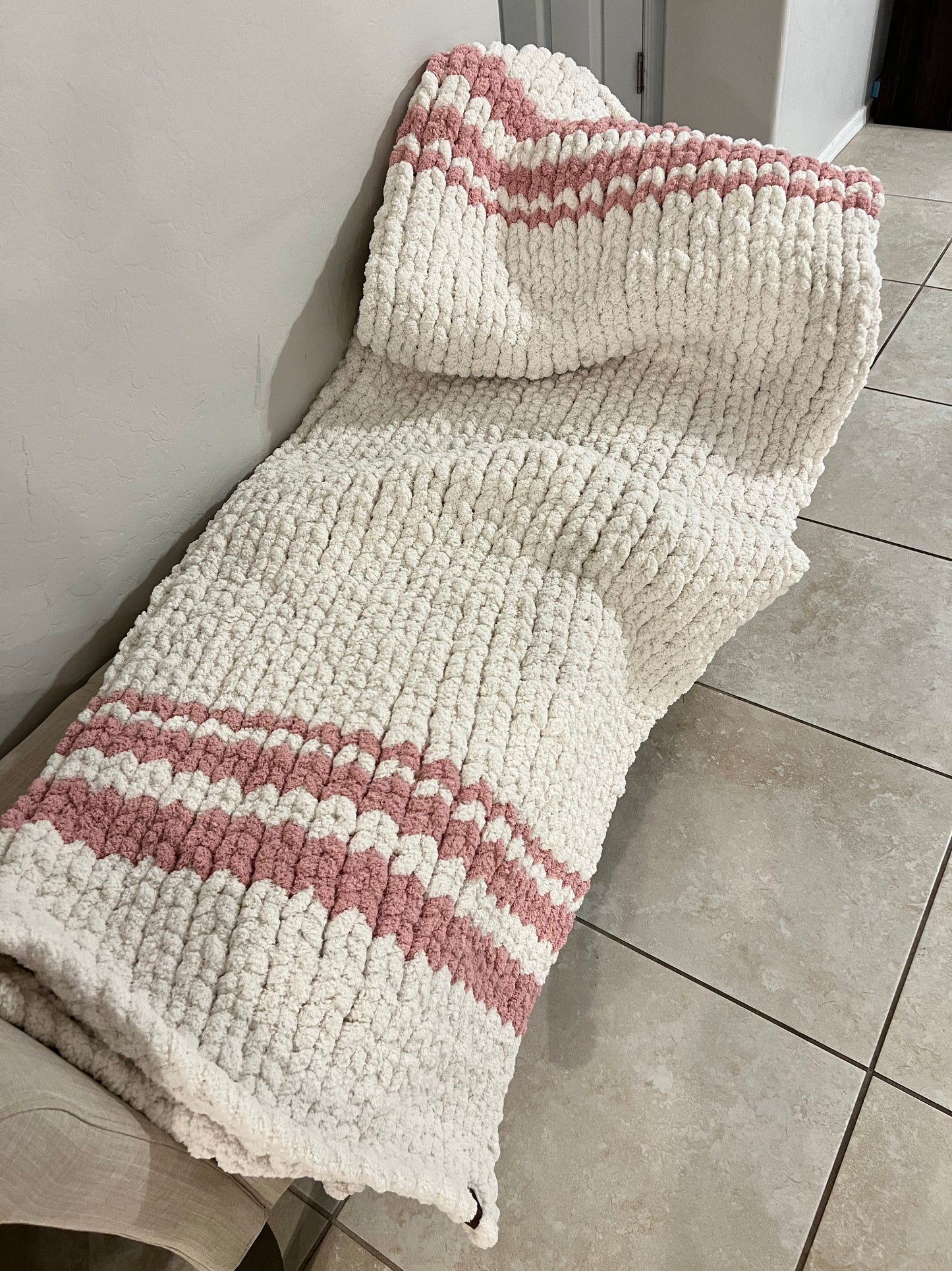 Strawberries n’ Cream Blanket