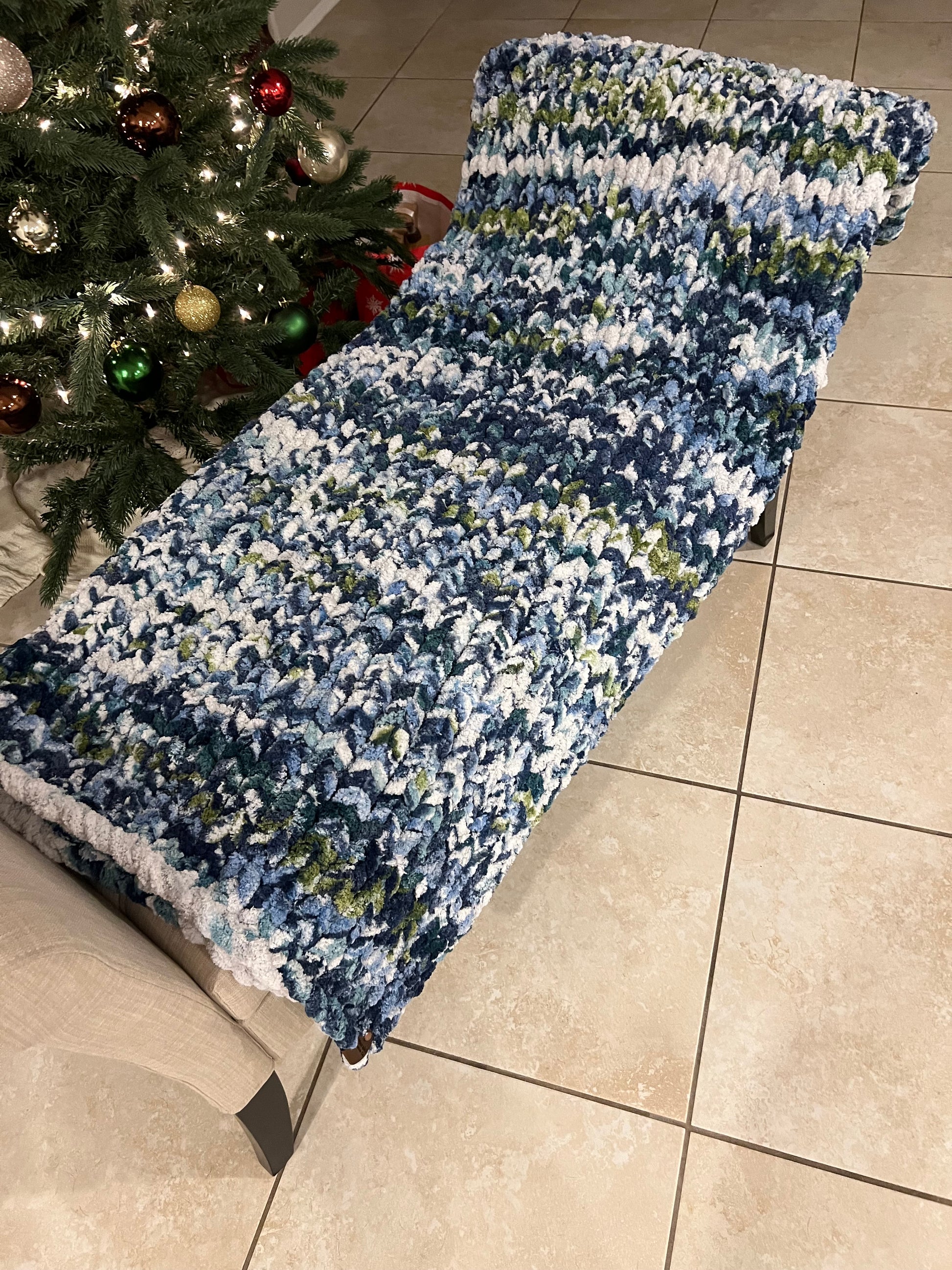 Bernat Blanket Extra Yarn-Faded Blues